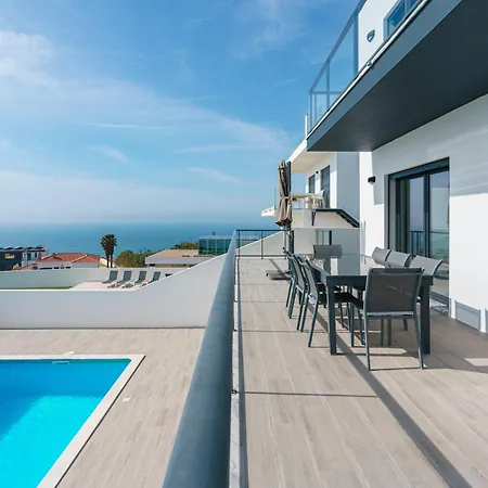 Lotus Peralta With Sea View And Private Pool Villa