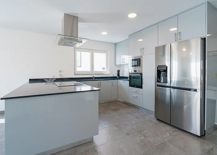 Zen With Sea View And Private Pool 로리냐