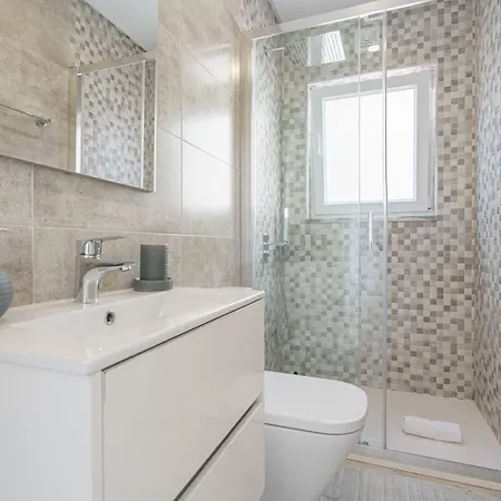 Lotus Peralta With Sea View And Private Pool