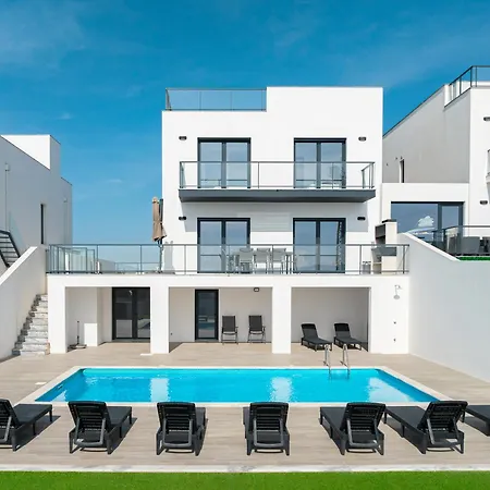 Zen With Sea View And Private Pool